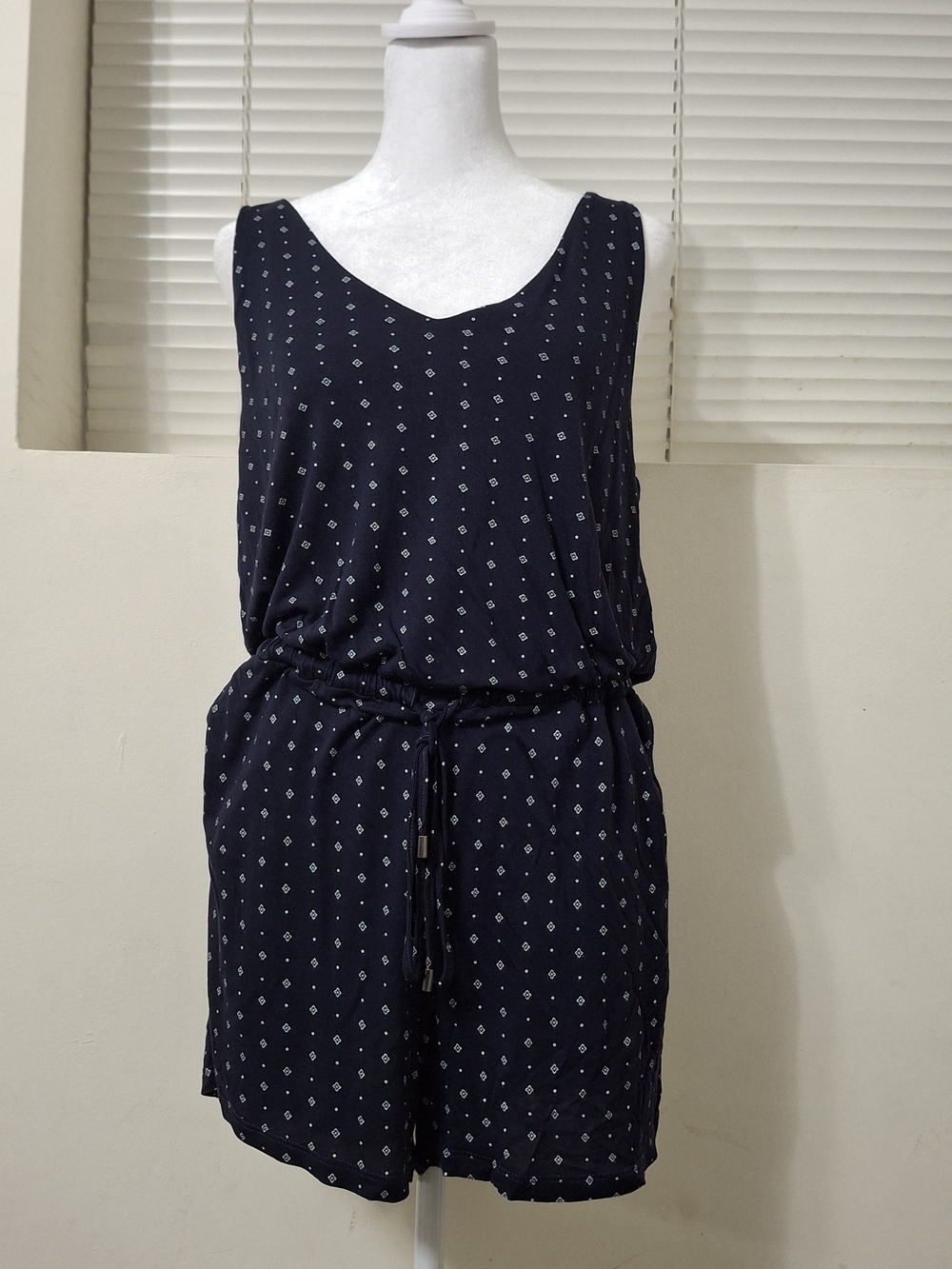Denver Hayes Sleeveless Geometric Print Romper - Size Medium